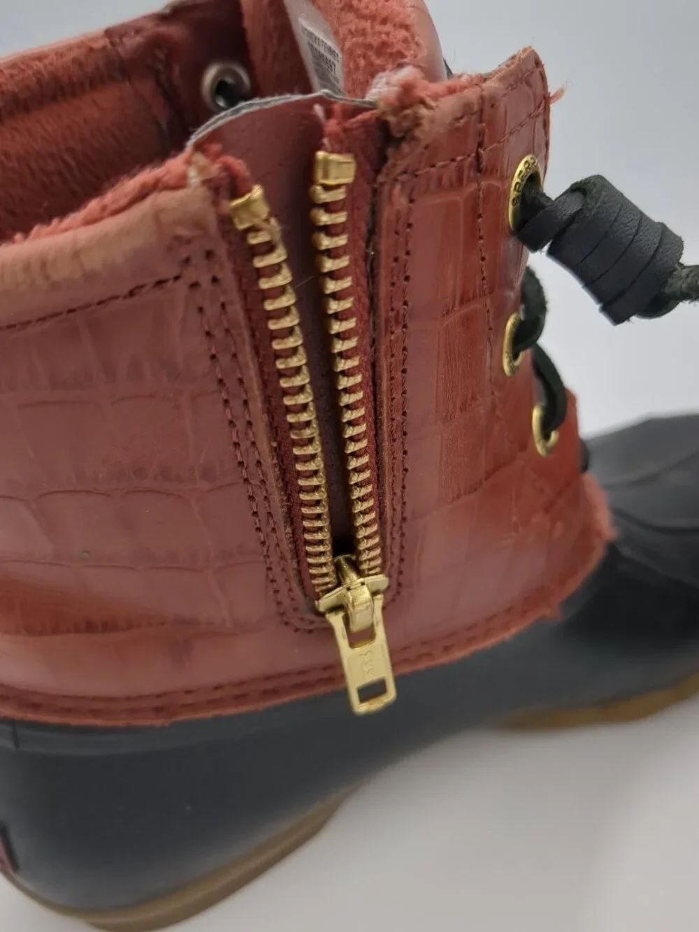 Sperry Saltwater Croc Embossed Water Resistant Duck Boot - Women's 6 Red/Black